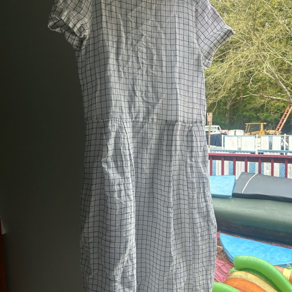 Elegant Checkered Midi Dress